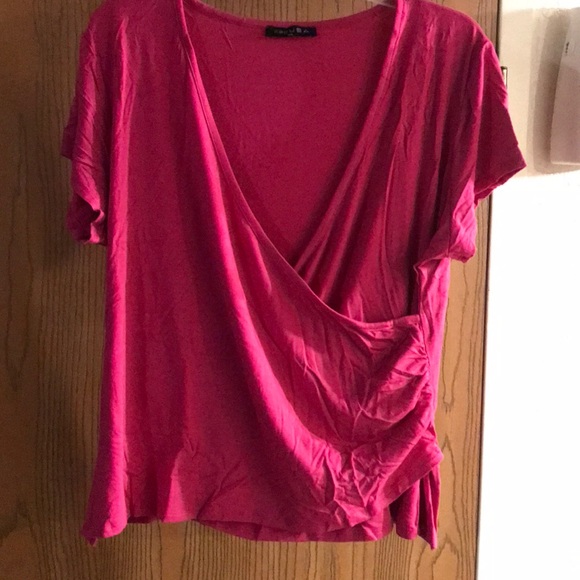 NWOT Iliad U S A Fuchsia v-neck top AU size 3XL - Picture 10 of 10